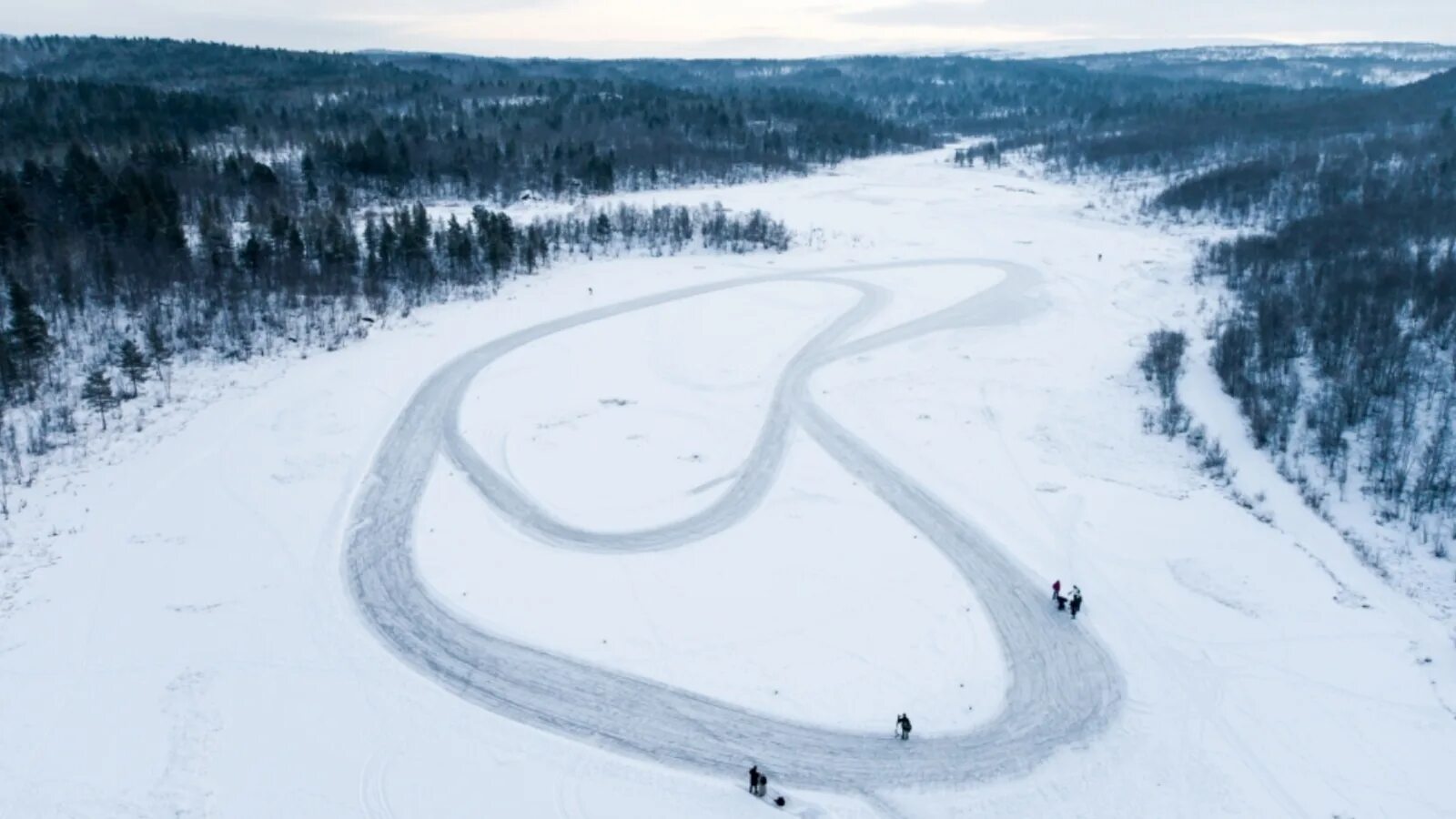 Спорткомплекс снежинка мурманск где находится. Каток Снежинка Мурманск. Спорткомплекс Снежинка Мурманск. КП 2 Снежинка Мурманск. Трасса Снежинка.