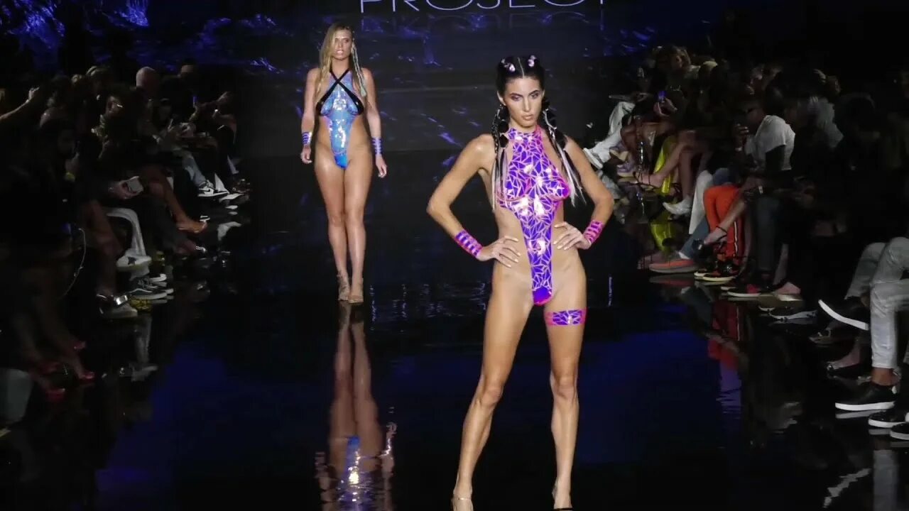 The black tape project full show. Black Tape Project Fashion show Miami Swim week 2021. The Black Tape Project 2021 Miami Swim week модели. Miami Swim week 2021 модели. Модель Блэк тейп Проджект.