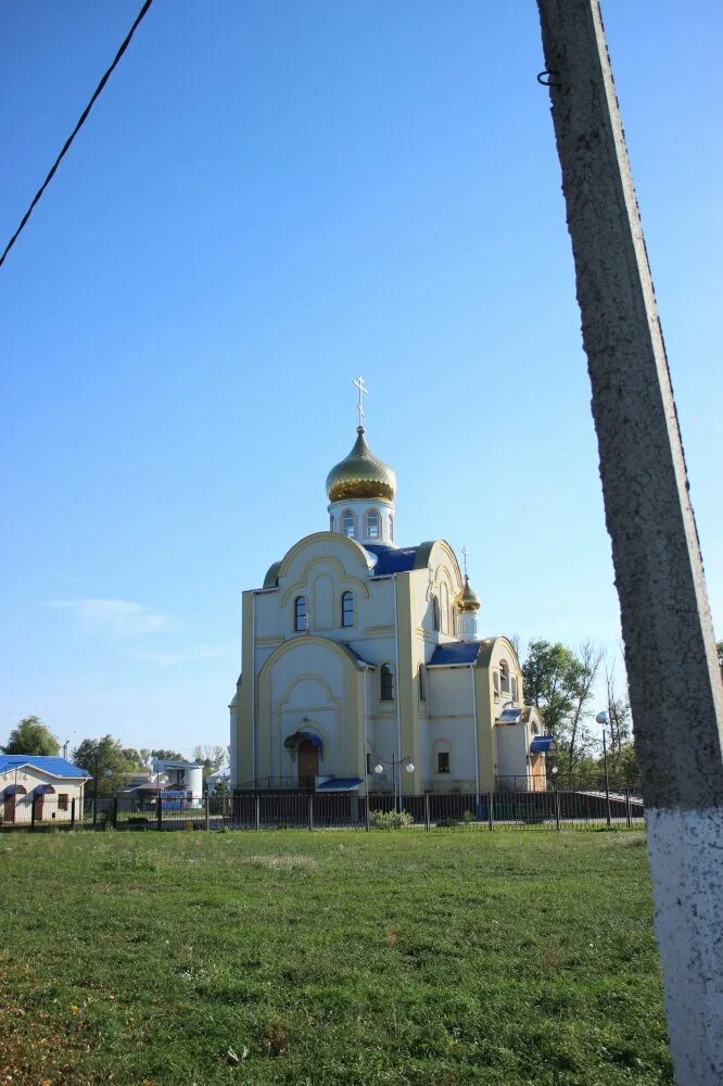 Погода устинка белгородская область. Храм николая чудотворца шебекино. Село устинка белгородского. Устинка шебекино. Фото обстрела шебекино.