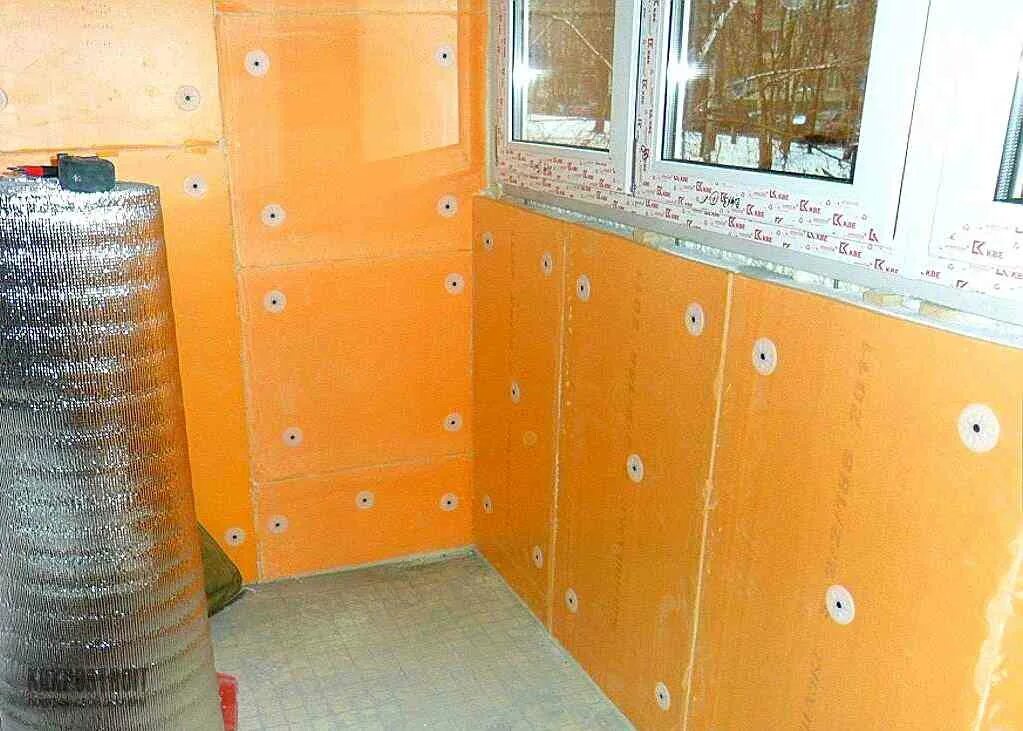 Можно ли утеплять стены внутри
