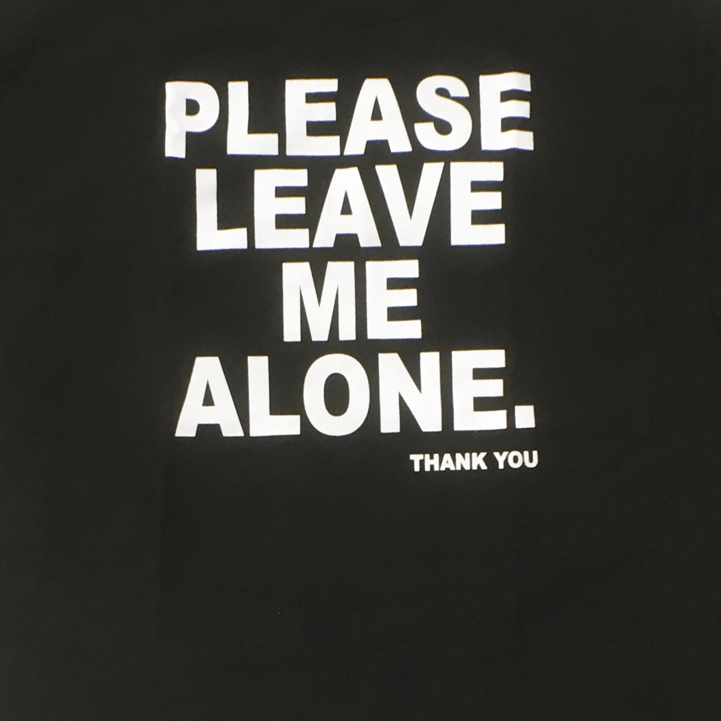 Give me shake. Leave me Alone. Leave me Alone обои. Leave me Alone please. Надпись leave me Alone.