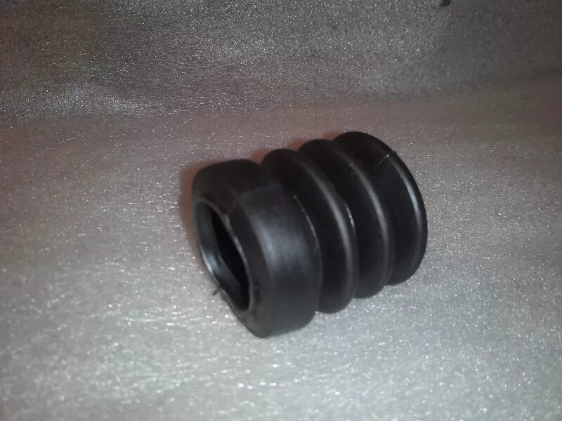 пыльник штока выбора передач. пыльник брт 1118-1703182. ваз 2114 пыльник штока. деталь hyundai/kia 0k85011363a. пыльник штока выбора передач.