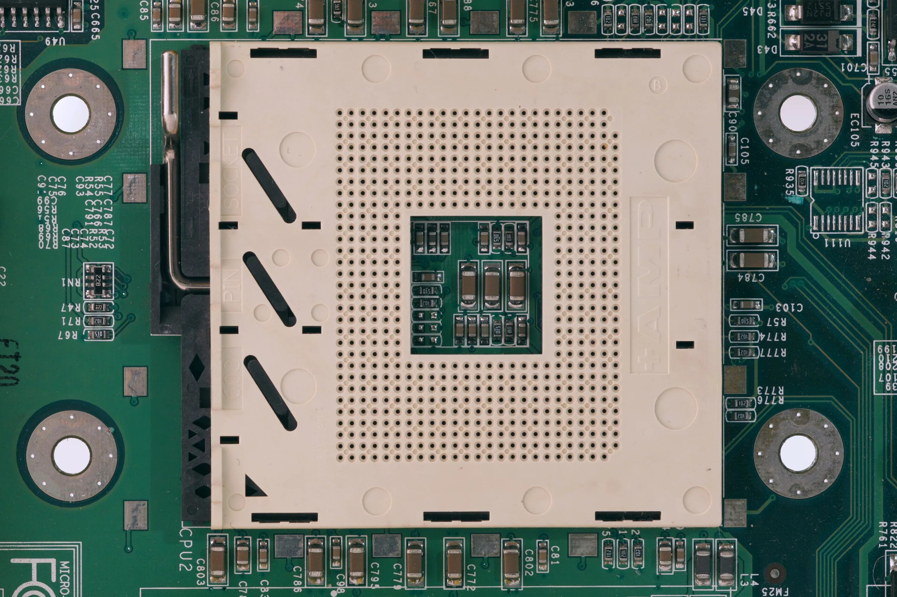 603 Сокет. Socket 603. Socket 604 Dunnington. Intel Xeon 604 Socket.