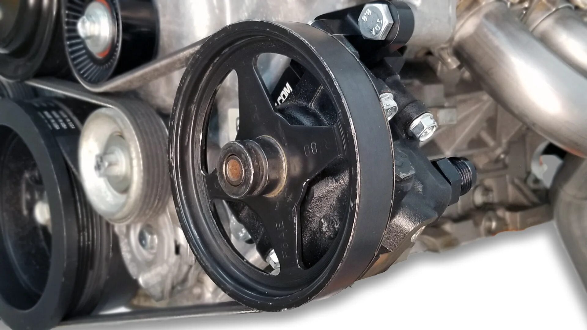 Почему гудит гидроусилитель. Ford Transit Power Steering Pump. 26029536 Steering Pump. Гидроусилитель руля поло седан 2013. S2000 Power Steering swap.