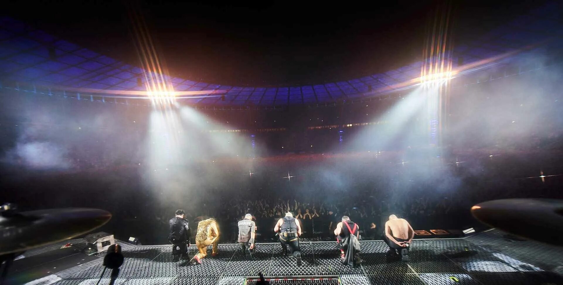 4 июня 2024 концерт. группа рондо 2022. Rammstein 2022 концерт. Amatory концерт. ансамбль рондо златоуст фото.