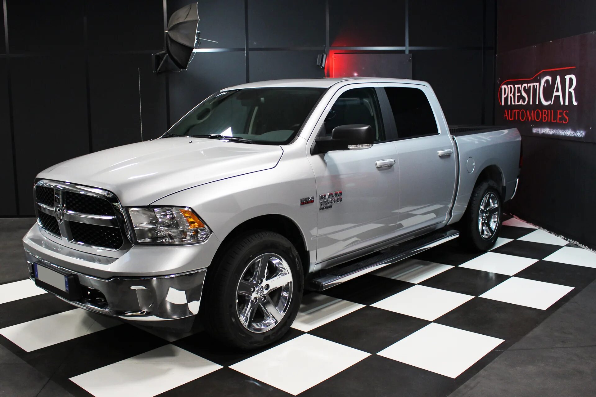 Dodge ram 1500 v8. 7. Ram 1500 5. Dodge ram 1500 5. 7.