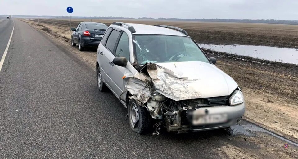 Авария в михайловке волгоградской области. Авария в Волгоградской области на трассе Волгоград Москва. ДТП В Михайловке Волгоградской. ДТП Михайловка Волгоградская область. Авария на трассе Волгоград Москва.