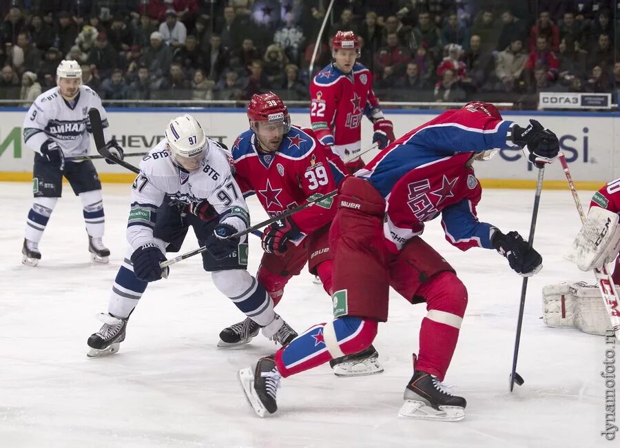 Долбилкин иван хоккеист. Секция хоккея для детей. Детский хоккей 2015. Детский хоккей 2015. Фильм детский хоккей.