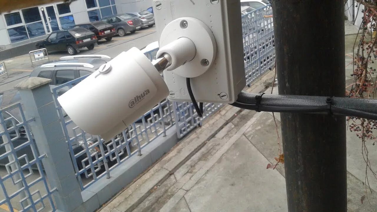 Видеонаблюдение. Видеонаблюдение в гараже. Видеонаблюдение сочи. Видеонаблюдение монтаж установка для авито. Видеонаблюдение сочи.