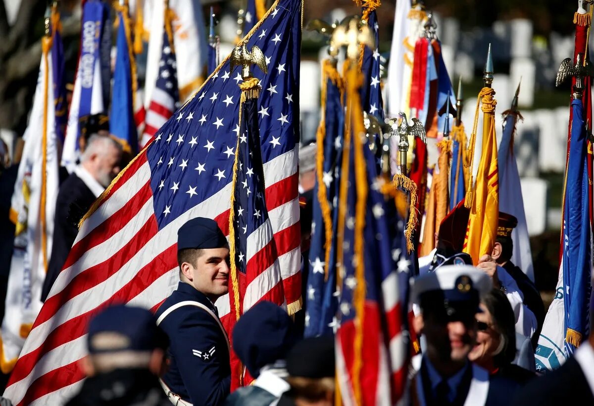 Veterans day. День ветеранов в США. День ветеранов 11 ноября в США. Министерство по делам ветеранов США. Американский ветеран.