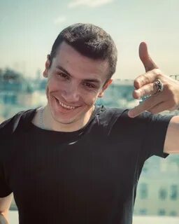 Страницу николаенко юрия