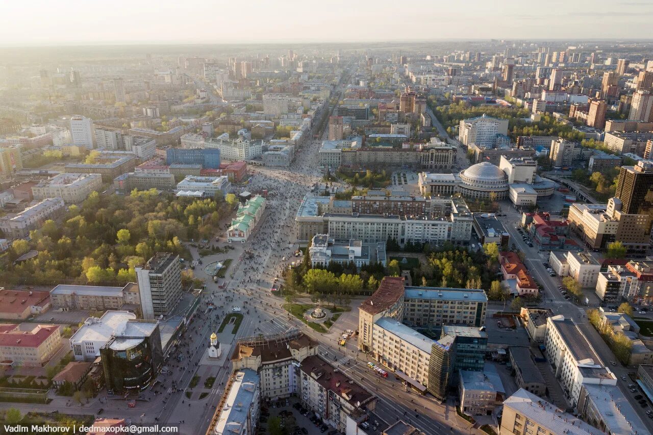 Красный проспект Новосибирск вид сверху. Новосибирск с высоты птичьего полета. Красный проспект Новосибирск с высоты. Новосибирск с высоты птичьего полета 2023.