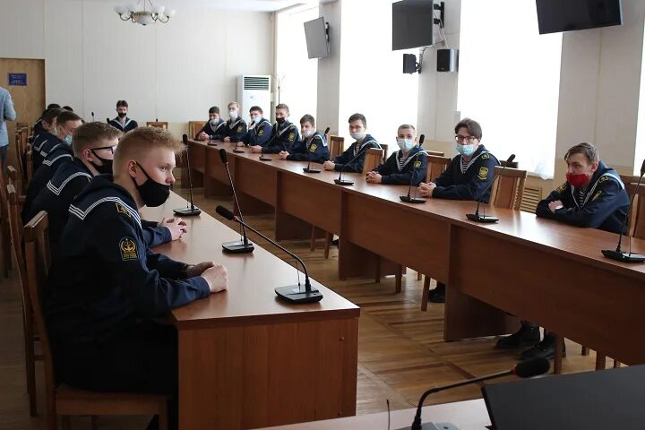 Сайт речного училища нижний новгород. Нижегородское речное училище. НРУ им Кулибина Нижний Новгород. Омское речное училище имени Евдокимова. Речное училище Кулибина.