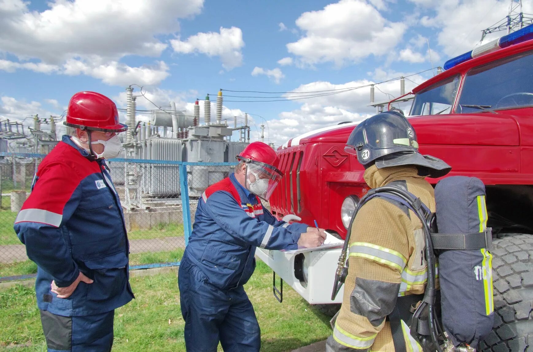 Новые правила противопожарного режима. Использование открытого огня памятка. Правил противопожарного режима в российской федерации. 09. Пожарная тренировка на предприятии.