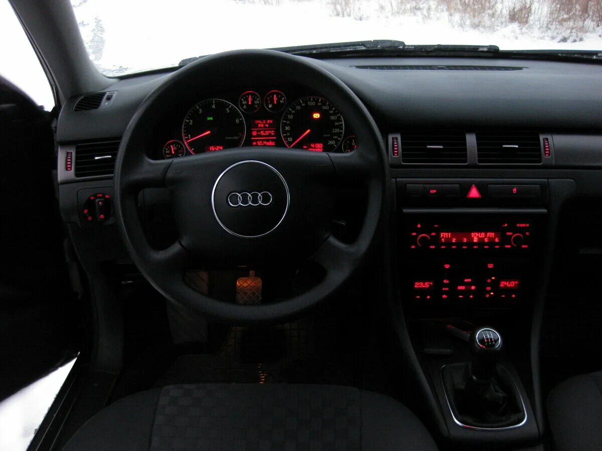 Ауди а6 как снимать салон Пока пассат, привет а6 с6) Volkswagen Passat B6, 2 л, 2005 года продажа машины