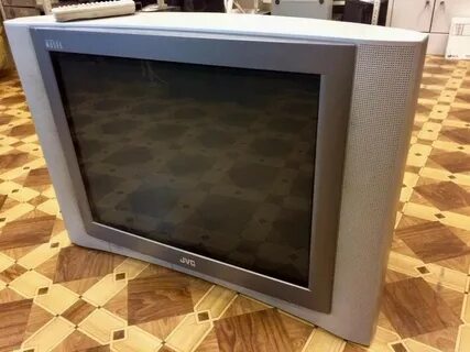 Диагональ 72 см