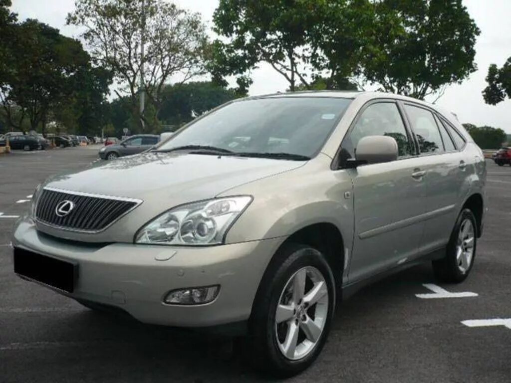 Toyota harrier 2003 года. Лексус 2003 года. лексус rx 300 и харриер. лексус харёк. лексус 350 серебро 2003 год.