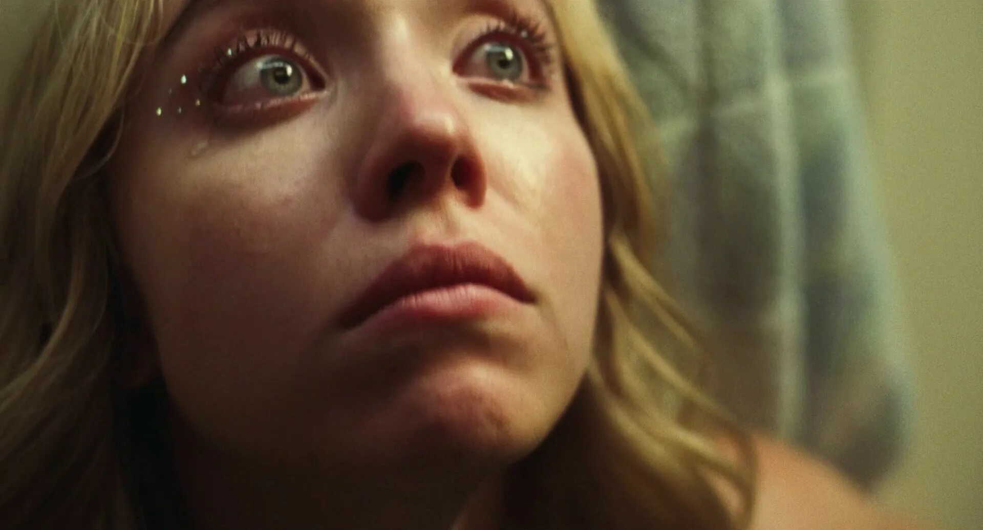 Сидни суини 2025. Сидни суини euphoria. эйфория сидни суини 18. сидни суини эйфория топлес.