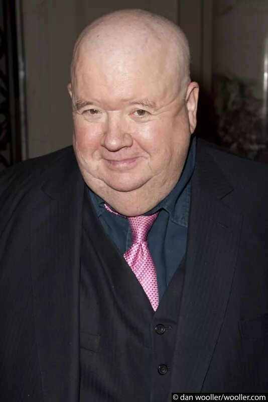 Иэн макнис. Иэн макнис в молодости. Иэн макнис. Иэн макнис в молодости. Иэн макнис в молодости.