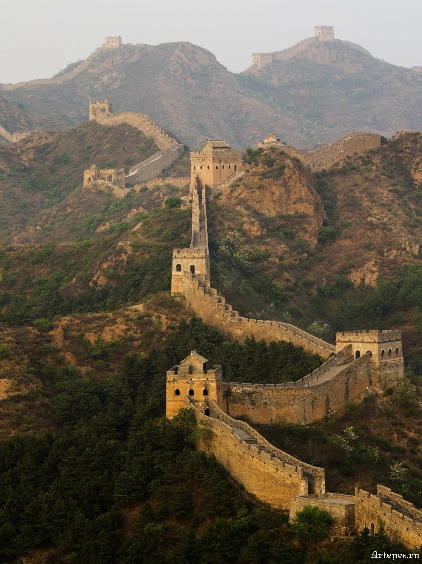 Китайская стена достопримечательность. Великая китайская стена. Великая китайская стена Хубэй. Великая китайская с Ена. Велиаая китайская стен.