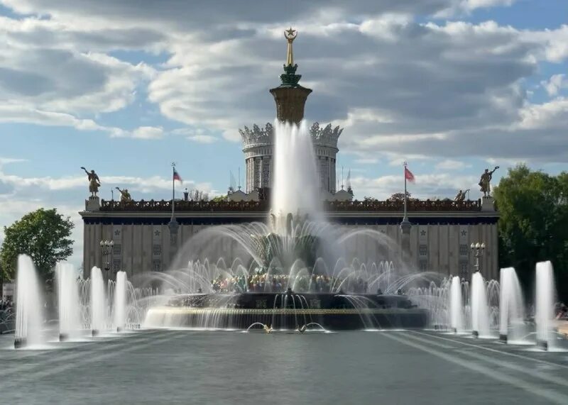 вднх 9 февраля 2024. вднх 9 мая. вднх 9 февраля 2024. вднх 2023. самая большая георгиевская лента.