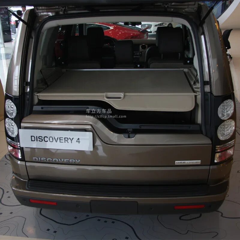 Багажник дискавери 4. Land Rover Discovery 3 багажник. Land Rover Discovery 4 багажник. Ленд Ровер Дискавери 4 багажник. Land Rover Discovery 2005 багажник.