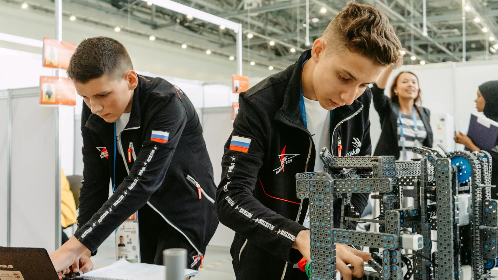 4 национальный чемпионат. Уолт скилс. Чемпионатов WORLDSKILLS 2023. WORLDSKILLS соревнования. WORLDSKILLS Международное движение.