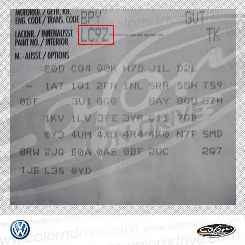 Коды красок volkswagen. Шильдик номера краски Фольксваген Транспортер т5. Volkswagen Polo 2021 код краски. VW Tiguan код краски. Бирка с кодом краски на Фольксваген Кадди.