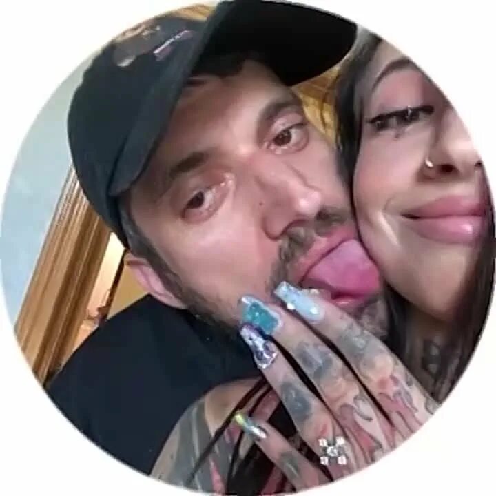 Первая жена паши техника. Новая жена Паши техника.