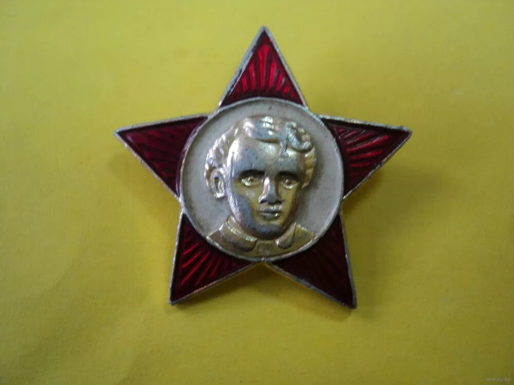 Звездочка октябренка. Октябрята внучата ильича. Звёздочка октябрята ссср. Октябрятский значок. Октябренок 68.