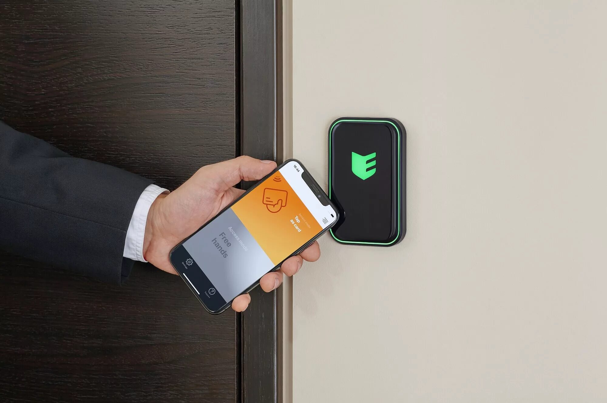 Считыватель e-smart er1602. Бесконтактный скуд. Считыватель nfc для скуд. Бесконтактный скуд. Считыватели скуд.
