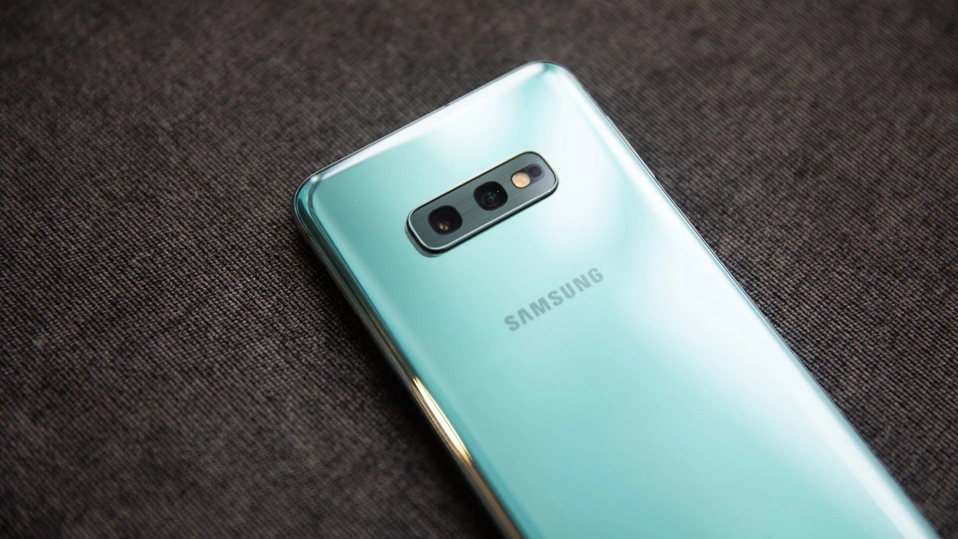 Samsung galaxy s10 аквамарин. Samsung galaxy s10 зеленый. Samsung galaxy s10e 128gb аквамарин. Самсунг с 10 аквамарин. Samsung s10 plus аквамарин.