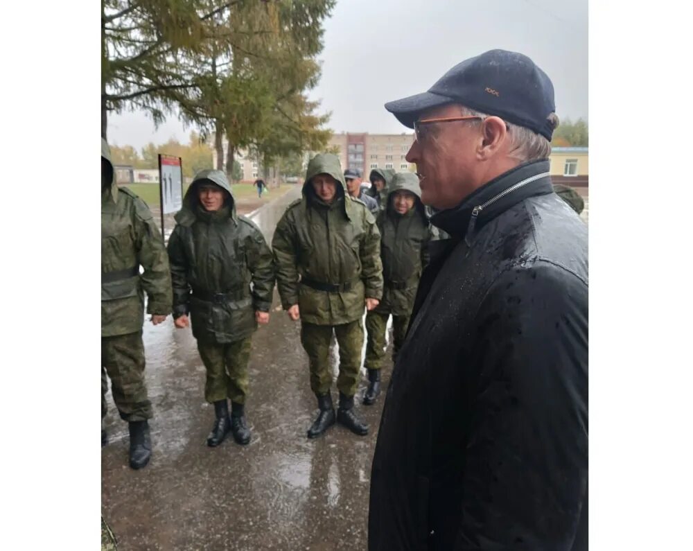 Воины-афганцы дали советы омским мобилизованным