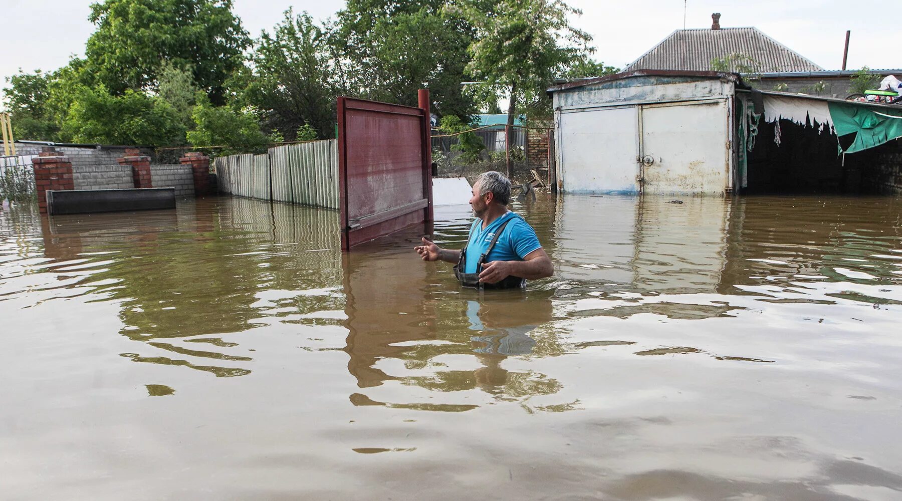 Какие районы топит. Наводнение на Ставрополье 2002 года. Хатукай наводнение 2002. Потоп в Ставропольском крае. Паводок в Ставропольском крае в мае 2017 года.