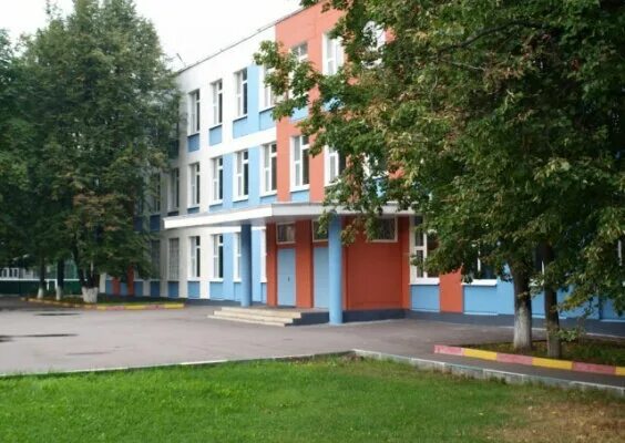 Школа 2100 дегунинская. Школа 2100 москва. Дегунинская 17. Москва школа гбоу 2100. Москва школа гбоу 2100.