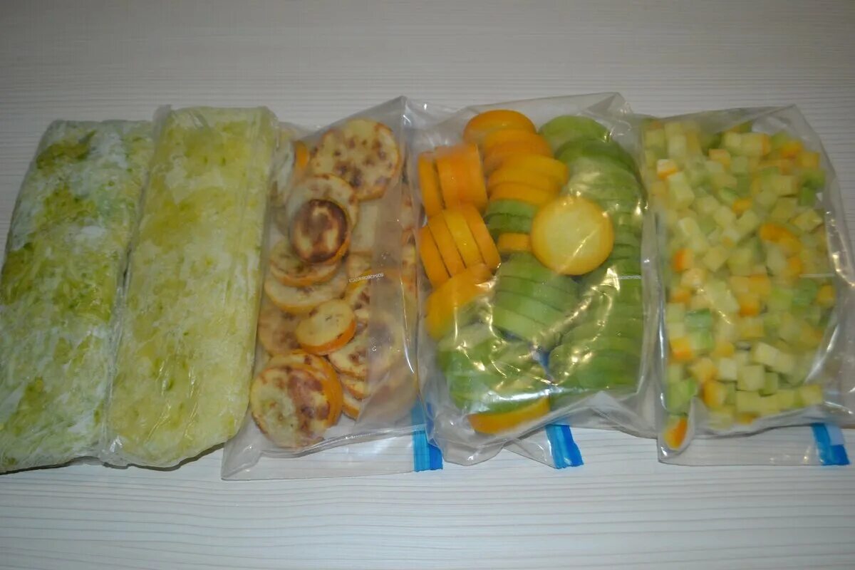 Овощи для заморозки. Заморозка овощей на зиму. Кабачки на зиму заморозка. Заморозка овощей для прикорма.