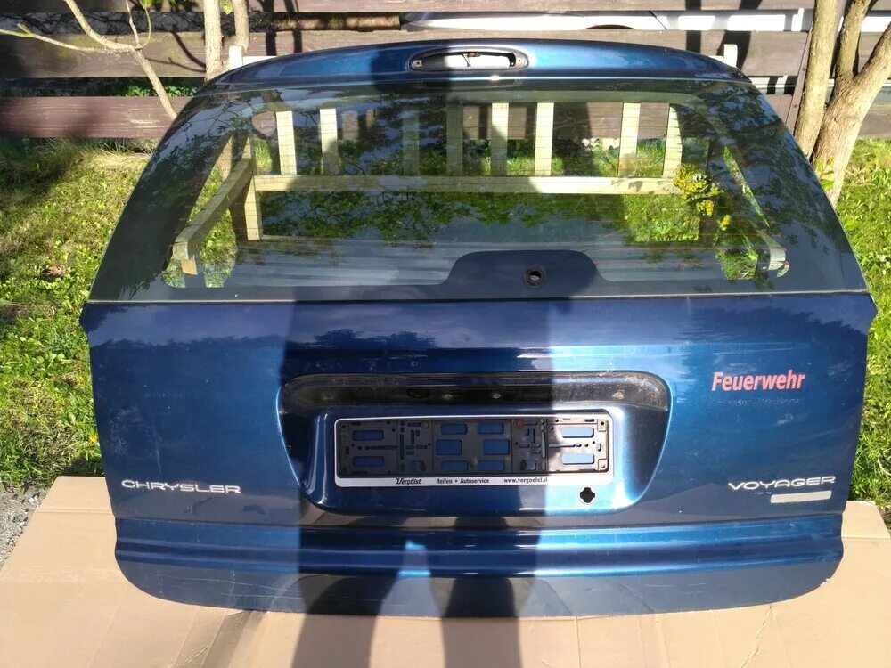 Крышка додж караван. Крышка багажника dodge grand caravan 2000. крышка багажника додж караван 3.3 2008 года. крышка багажника на dodge caravan 3 1999. крышка багажника додж караван 2001-2007.