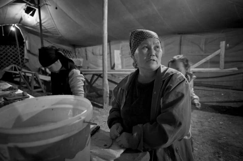 прорыв плотины в кызылагаше. месяц спустя спустя картинка. кызылагаш. 8 месяцев спустя. картинка 5 часов спустя.