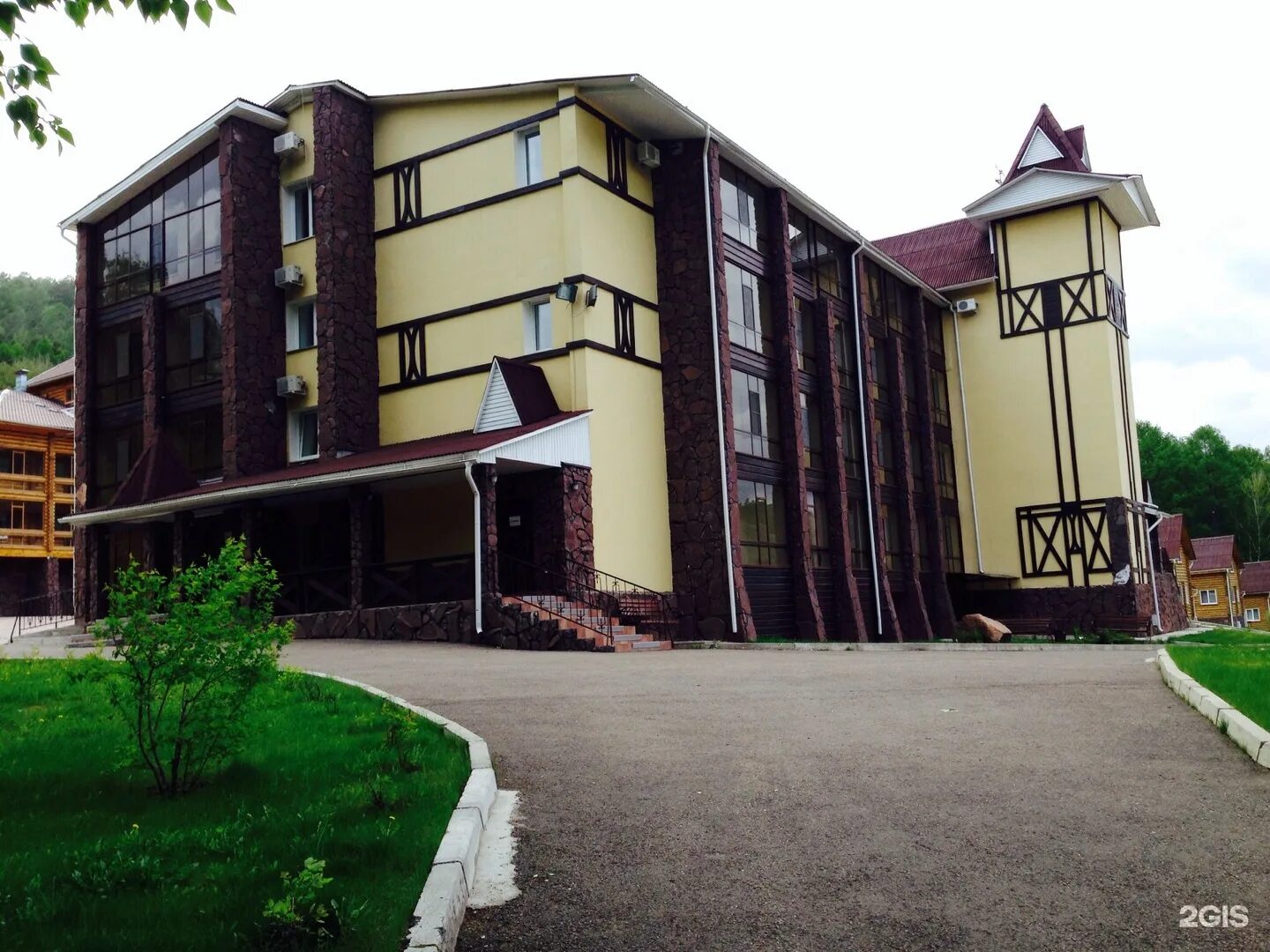 Такмак спа. Такмак красноярск. такмак спа отель. такмак отель красноярск. такмак spa отель базайская ул 234а.