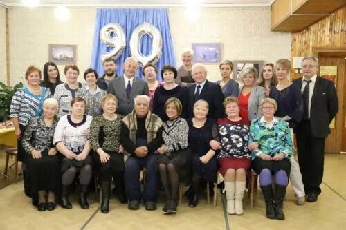 Беломорская трибуна фото. Общественный совет беломорского района. Прокурор беломорского района. Карелия посёлок пушной школа учителя. Районный дом культуры беломорск.