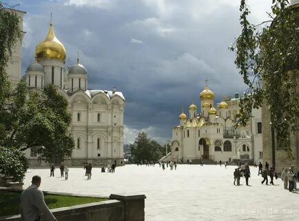Экскурсия по соборной площади