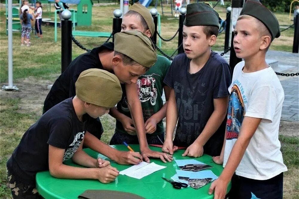 Военно патриотический лагерь Зарница. Военно патриотическая игра. Зарница (игра). Военно патриотические игры для школьников. Зарница организация