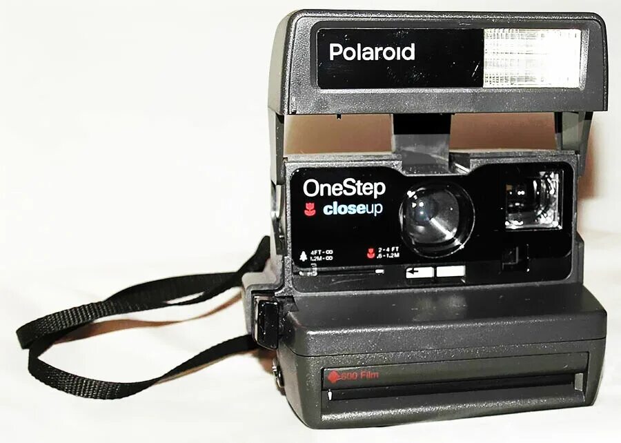 Polaroid 1. Фотоаппарат polaroid one step close up. polaroid one step close up картриджи. фотоаппарат полароид тома м 800 рс-590. цифровой фотоаппарат polaroid с жестким диском.