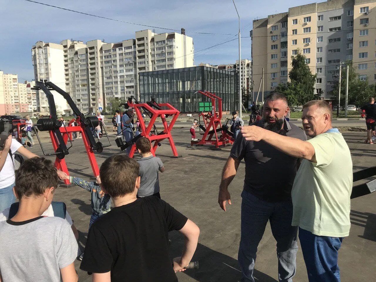 Народный фитнес парк Саратов Юбилейный. Народный фитнес парк Максюта. Народный фитнес парк Энгельс.