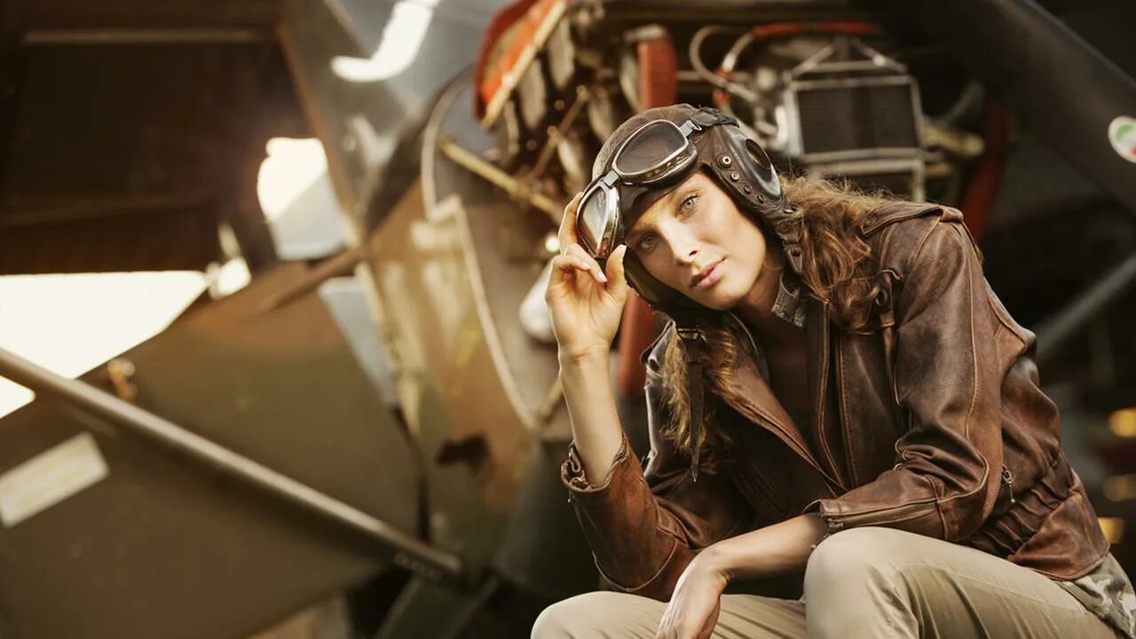 Женщина пилот. Женщина Авиатор. Красивые женщины пилоты.