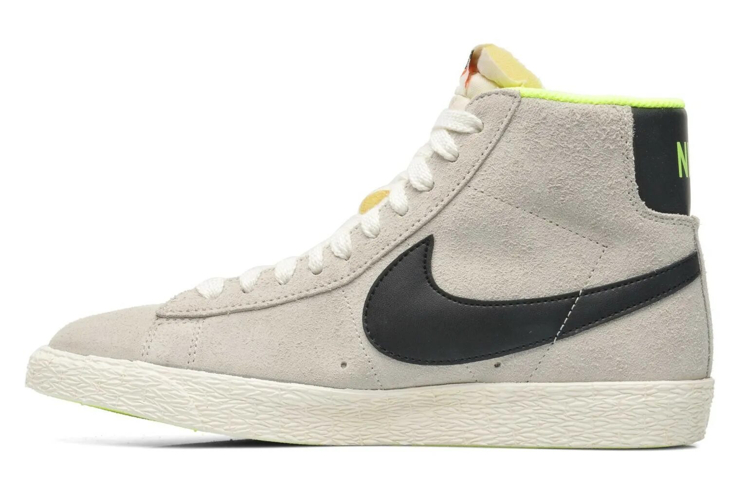 Найк замша. Nike Blazer High. Nike Blazer 022. Nike Blazer Low Mid High. Nike Blazer Mid 77 Womens Hi Top Trainers.