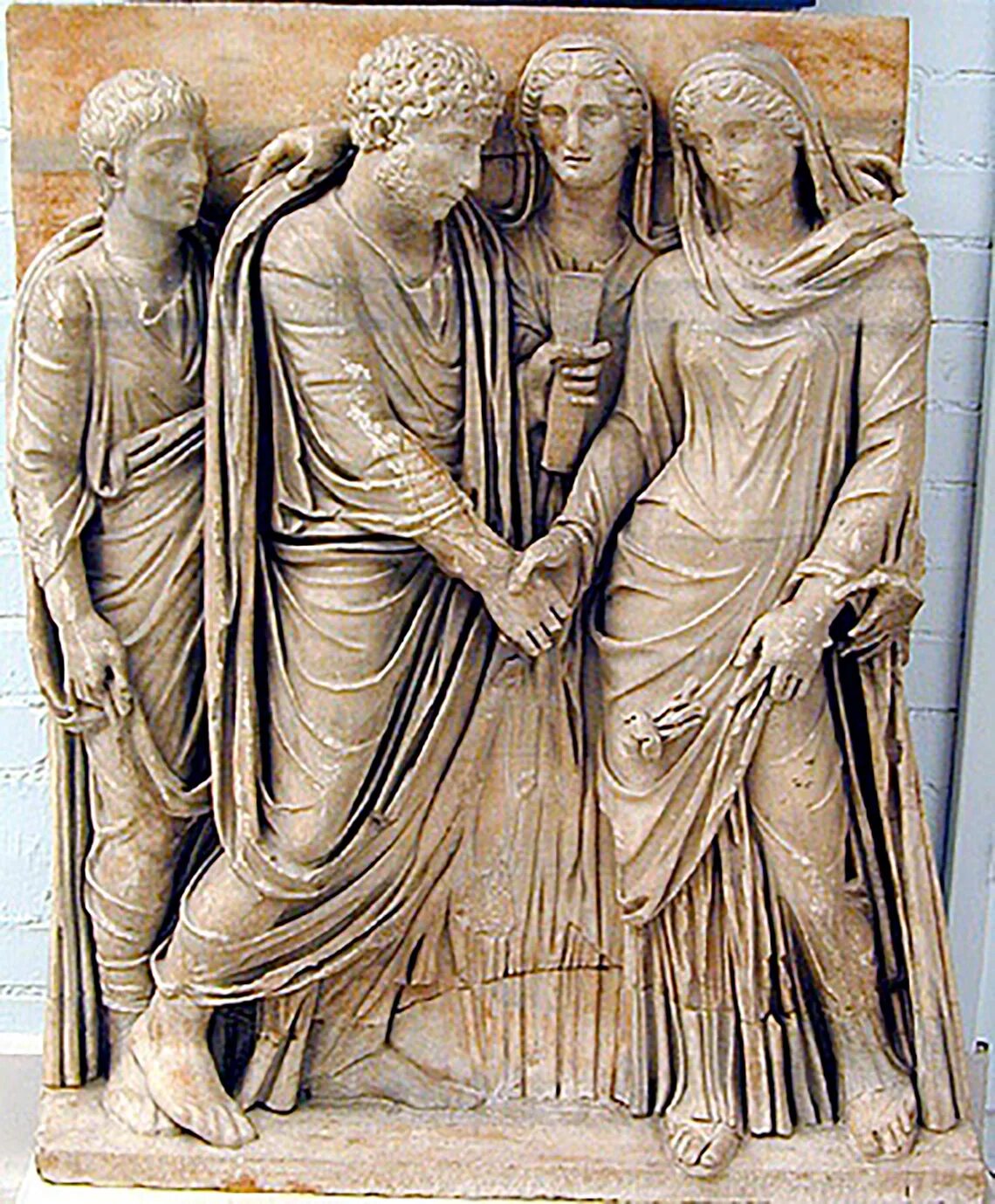 Римская семья была. Брак церемония в древнем Риме. Семья в древнем Риме. Римская свадьба в древнем Риме.