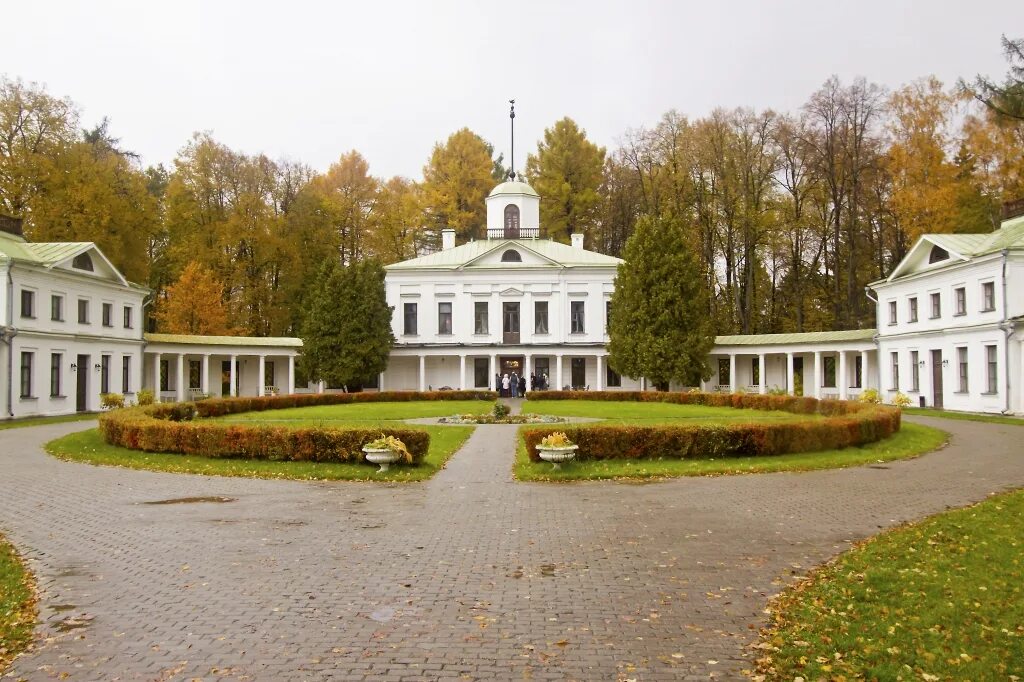 Музей середниково. Усадьба Лермонтова Середниково. Солнечногорск усадьба Середниково. Фирсановка усадьба Середниково. Усадьба Середниково Столыпин.