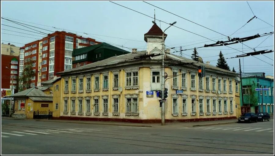 Уфа, Улица Аксакова, 92 - Фото - PhotoBuildings