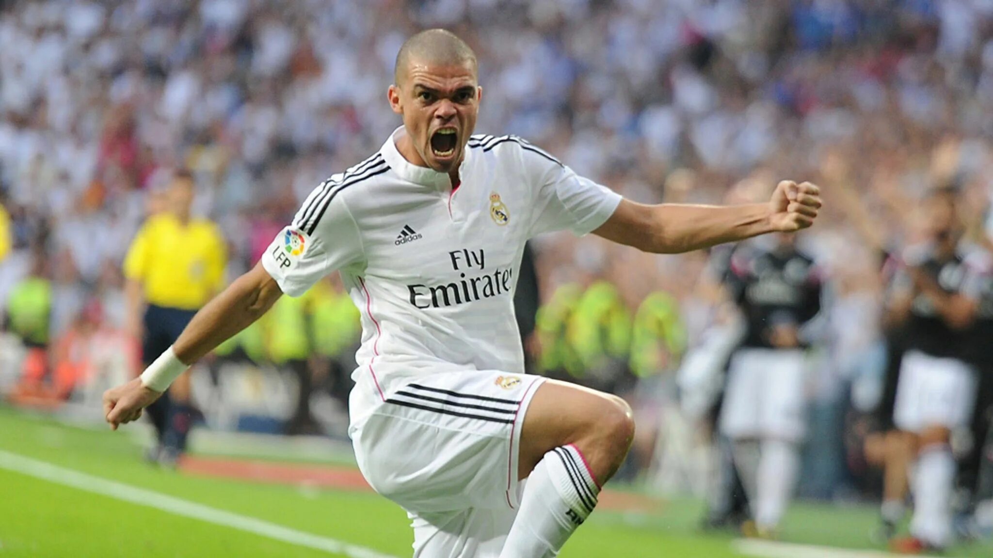 Пепе Реал Мадрид. Pepe футболист. Пепе 2018. Футболист Pepe real Madrid. Сколько лет пепе